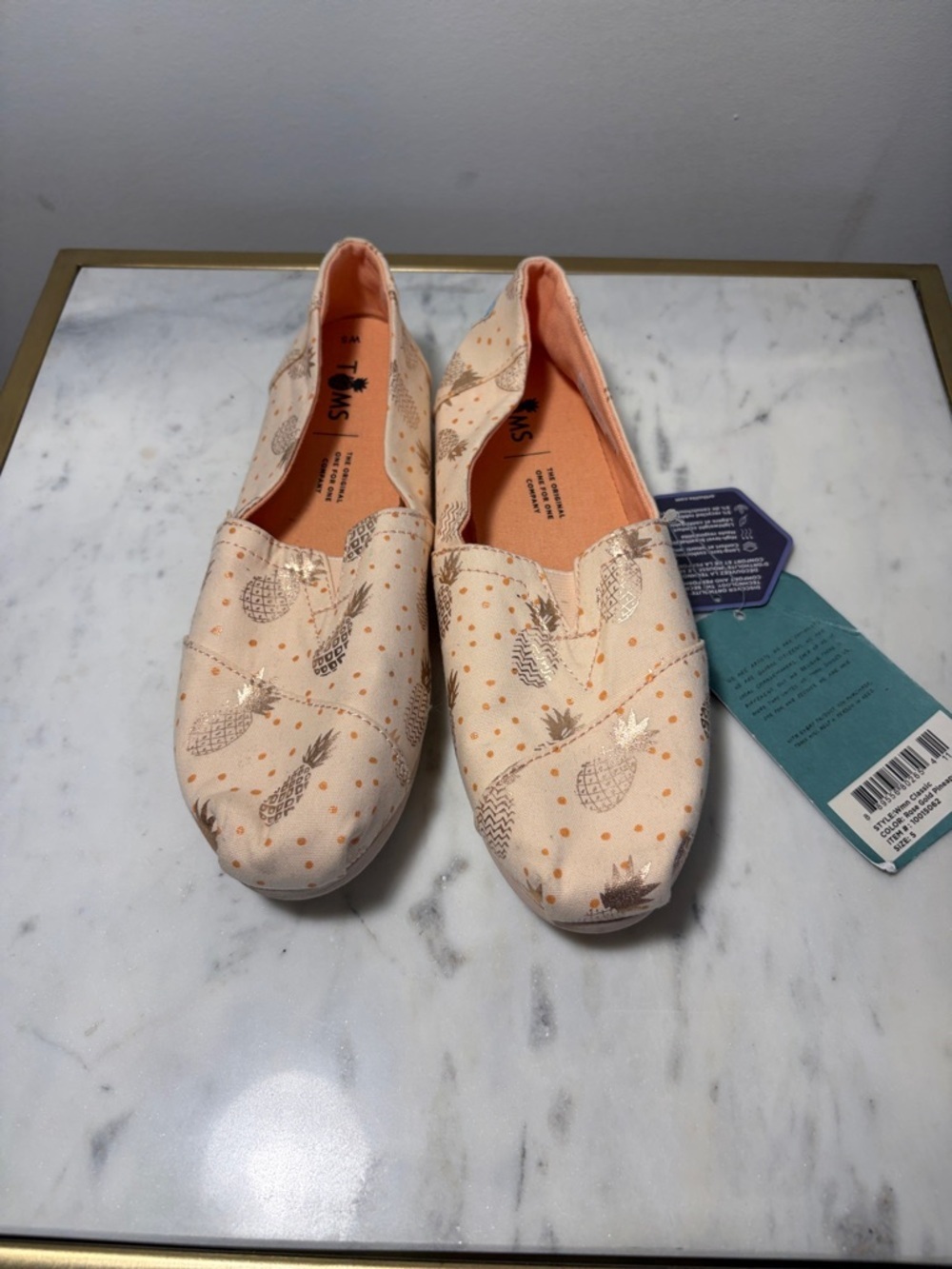 Women's Toms Classic Rose Gold Pineapple Print Slip-On Flats - Sz 5 - NWT